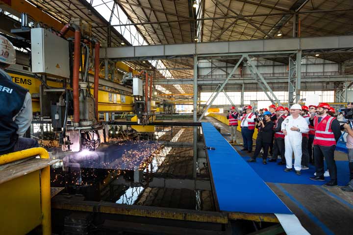 Cunard Steel Cutting In Action